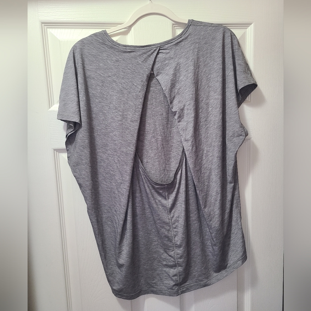 Lululemon Open Back Top - Picture 3 of 6